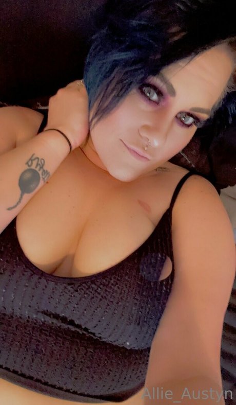 allie austyn model nette bilder