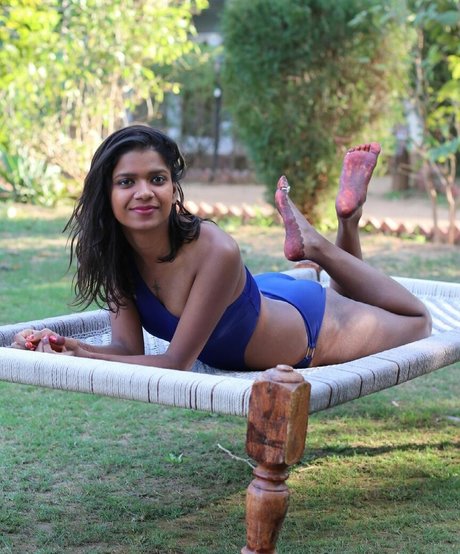 Khyatishree kostenlose nackt fotos