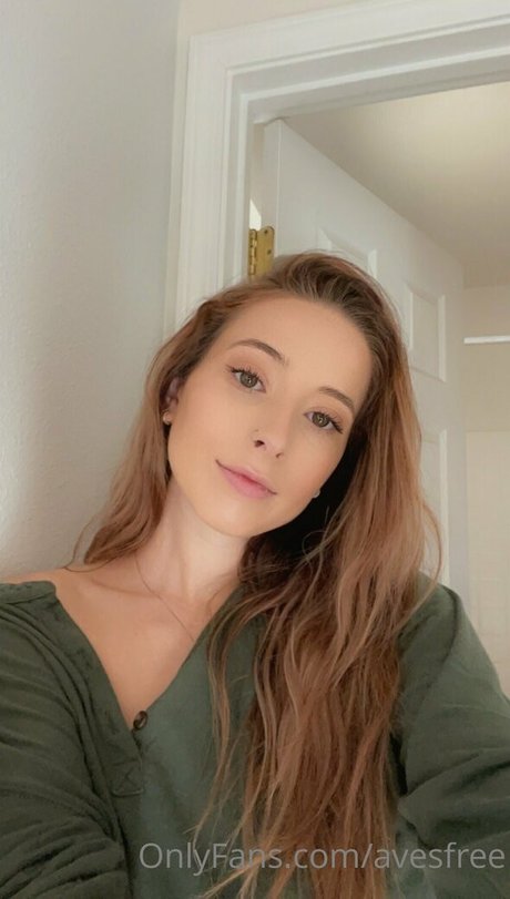 Avesfree erwachsene erotische galerie
