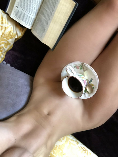 thekurv magazine xxx erotische foto