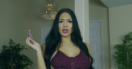 Trixie Banks erwachsene nacktheit bild