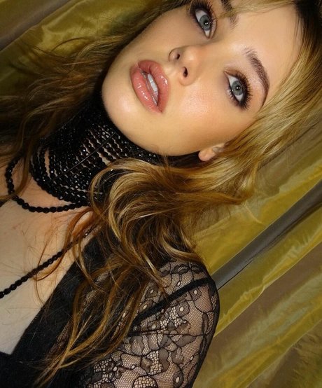 Katherine Langford kostenlose nacktheit fotos