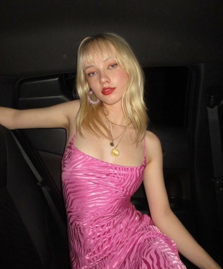 Lola Clark xxx nette archiv