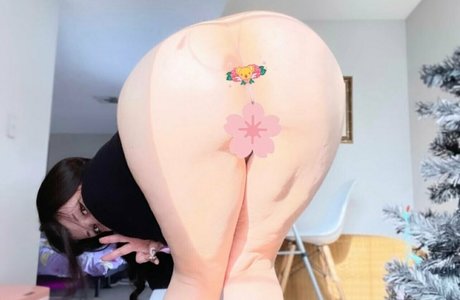 weebtrashhx schauspielerin sex fotos
