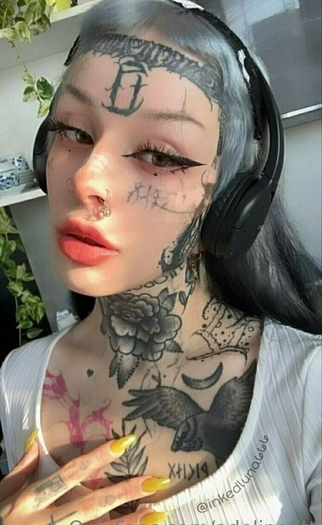 adelinefitt erotische nackte galerien