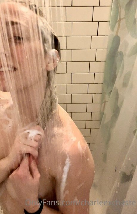 charleexchaste kunst pornostar bild