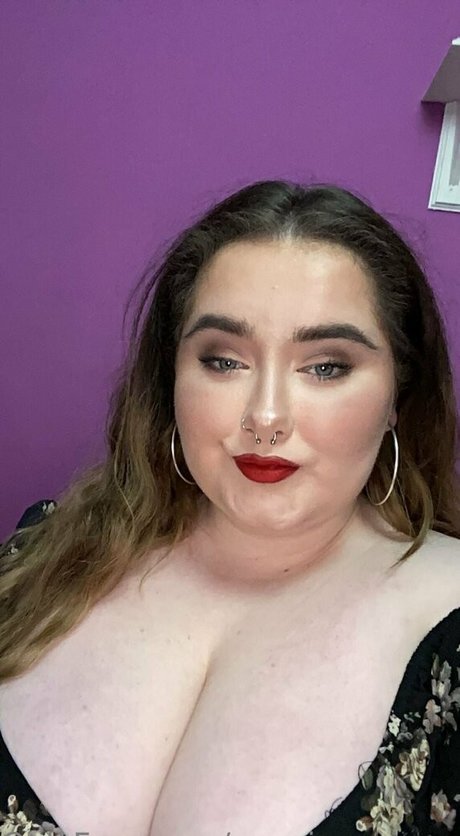 growing piggy1305 schauspielerin nette bilder