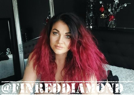 finreddiamond free model nackt foto