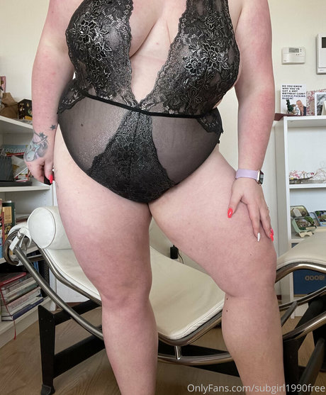 trans-teen-onlyfans heiße sex bild