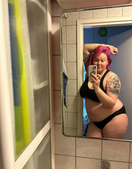 heyhotheidifree heiße akt foto