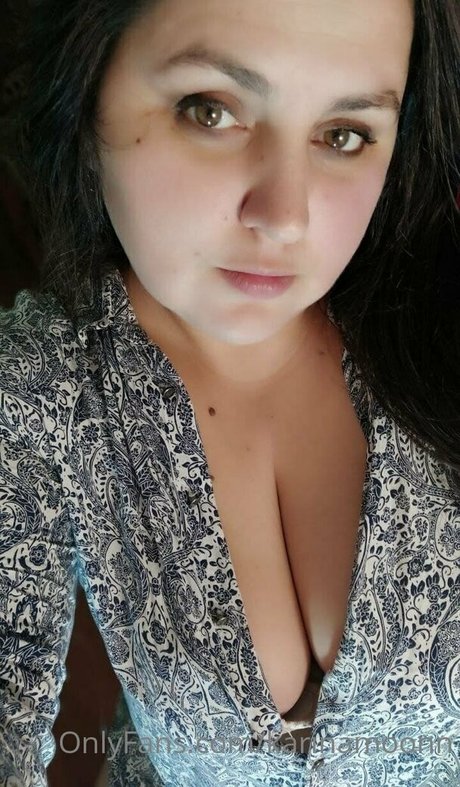 karinamoonn hübsche nacktheit galerien