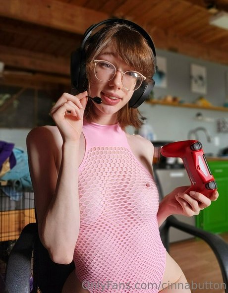 cinnabutton heiße erotische archiv