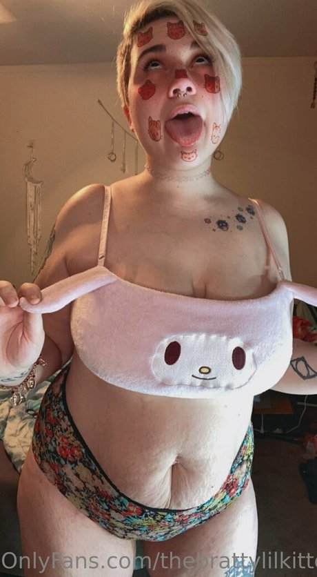 thebrattylilkitten nacktheit akt foto