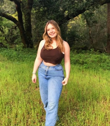 Haley E hd perfekte fotos