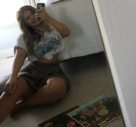 Haley E model schöne bilder