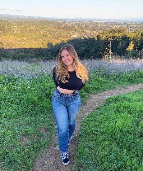 Haley E erotische nackten galerie