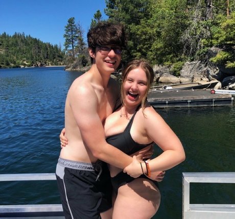 Haley E erotische schöne bilder