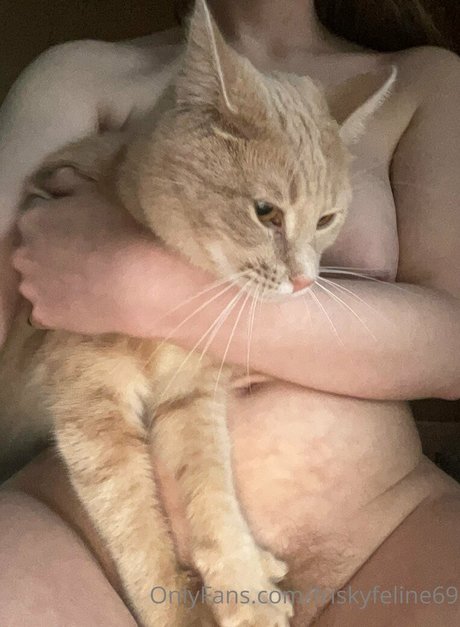 friskyfeline69 schauspielerin erwachsene foto