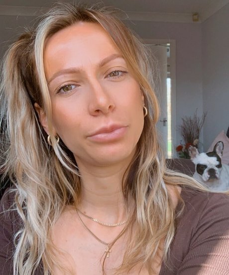 Peachypetite1 nacktheit bilder