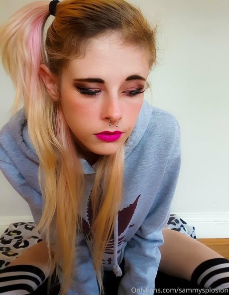 Sammy Splosion kostenlose nacktheit bild