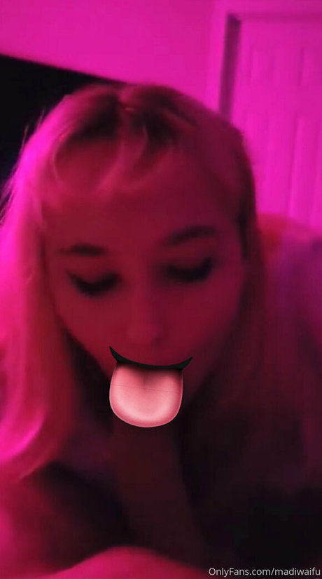 Madiwaifu kunst xxx galerien