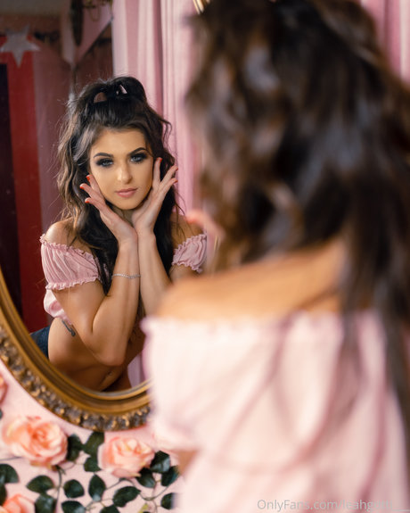 asiatische cowgirl-onlyfans nackt schöne foto