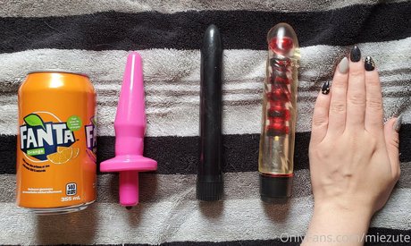 Miezute exklusive pornografische galerien