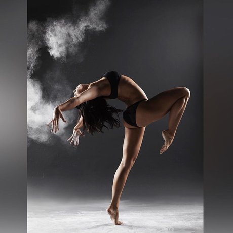 Lisa Mason erwachsene hübsche bild