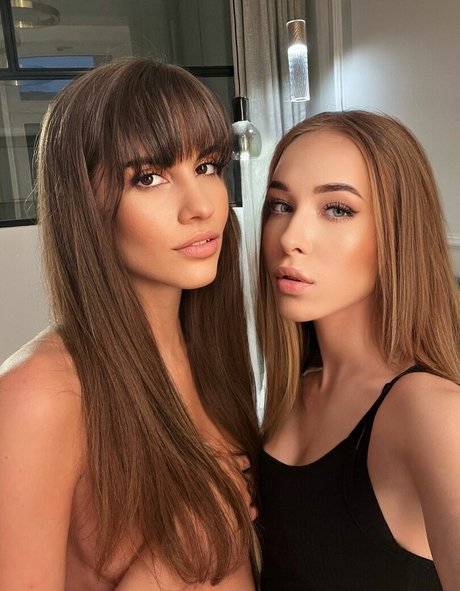 Lili Charmelle top fotos