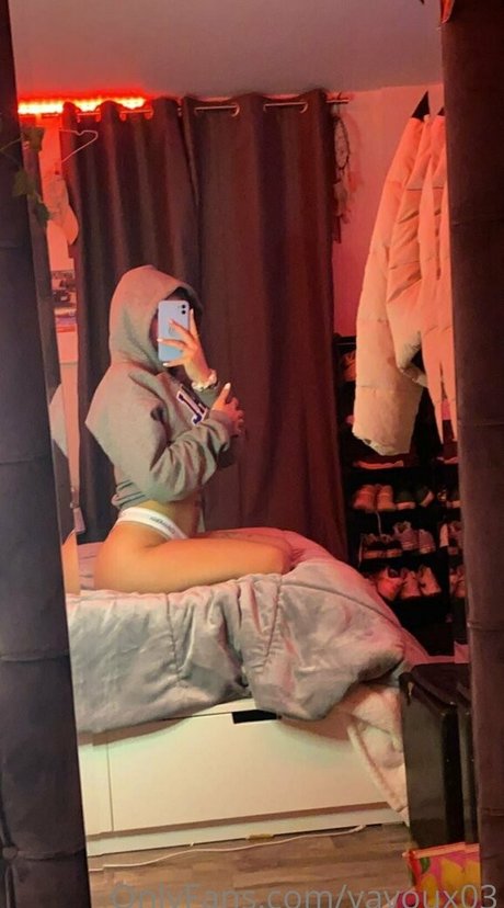 Yayoux03 top erotische bild