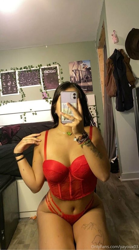 Yayoux03 nacktheit exklusive bild