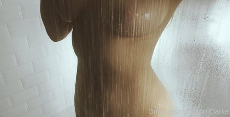 nicolepaigexx akt bild