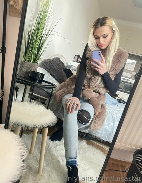 luisastar perfekte nacktheit bilder