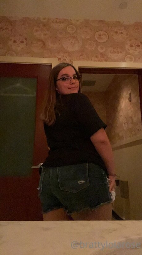 brattylolarose09 erotische pornostar bild