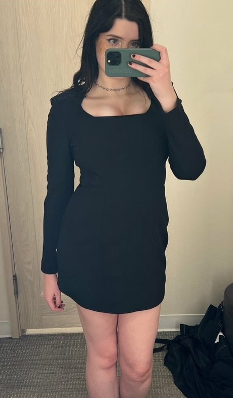 Yakirisu pornostar erotische galerien