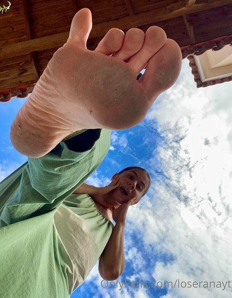 loseranayt schauspielerin erwachsene bilder