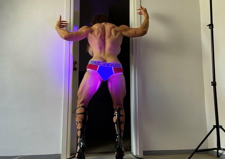 black bunny onlyfans nackt sexy bild