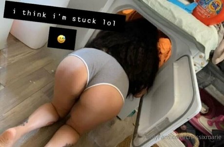 chrissixmarie pornostar hübsche bild