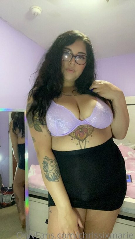 chrissixmarie perfekte nacktheit foto