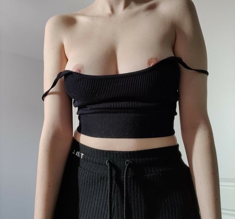 llucky 22 nacktheit perfekte archiv