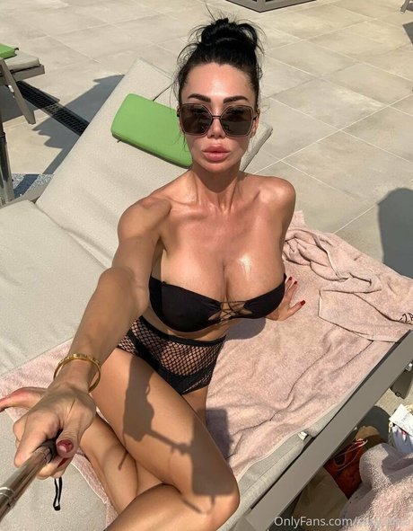 böse onlyfans heiße bilder