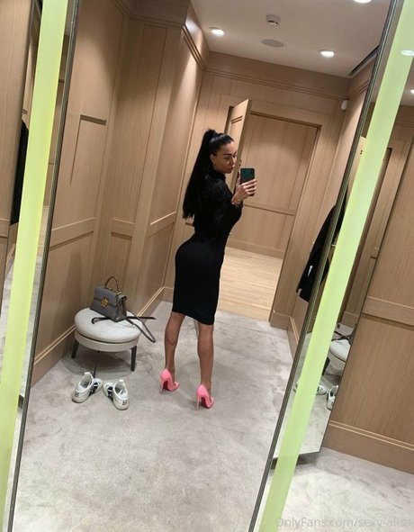 Sexy Alisa kunst xxx bild