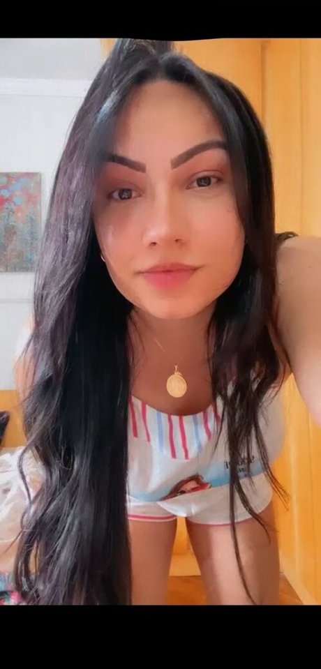 Rafaella Mendez nackt foto