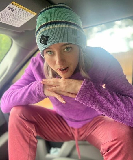 Billie Webb kunst top bilder