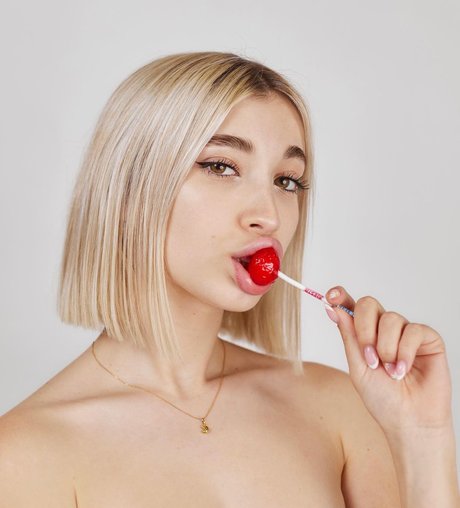 Rebeca Stones freie kunst foto