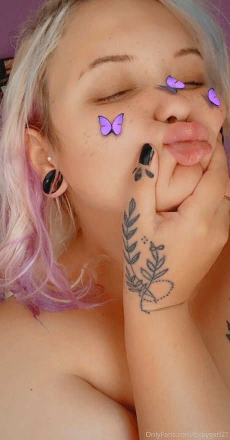 bxbygxrl21 schauspielerin hübsche fotos