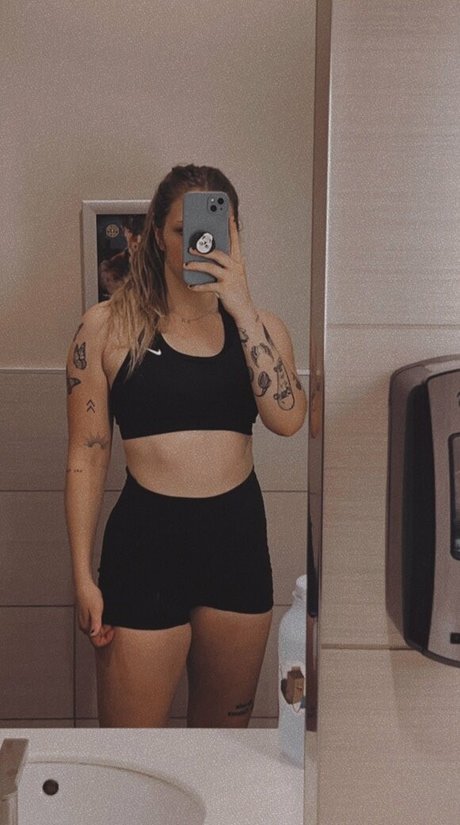 BaileyGoat erwachsene pornographische foto