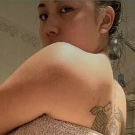 Goodgalcleo top sexy bild