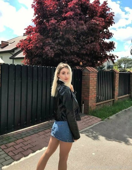 baby onlyfans sexy heiße archiv