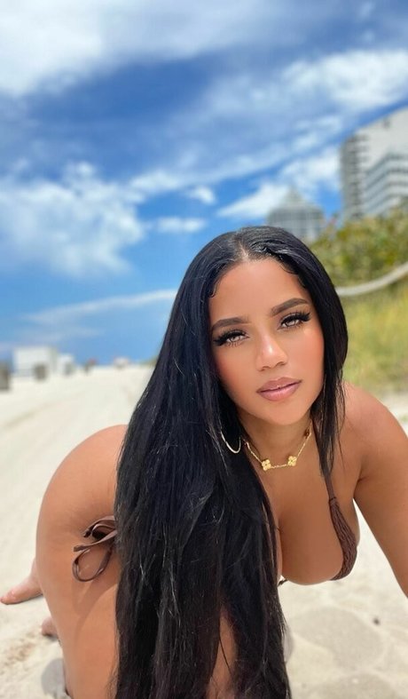 Makeawishstar hd sexy fotos